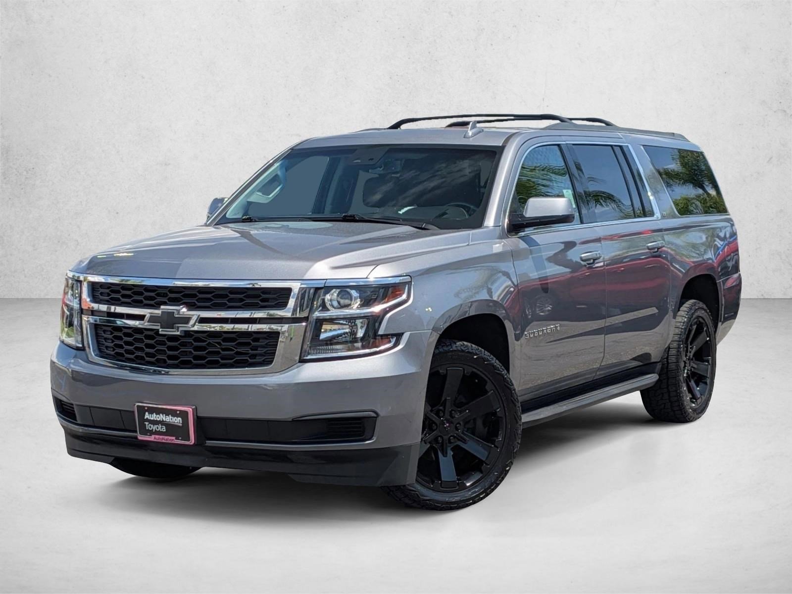 Used 2020 Chevrolet Suburban LT AWD/4WD image 1