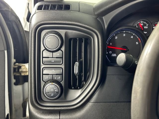 Used 2022 Chevrolet Silverado 2500 Custom w/ Custom Value Package image 19