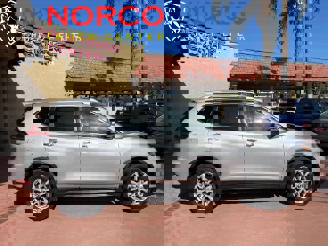 Used 2019 Nissan Rogue SV