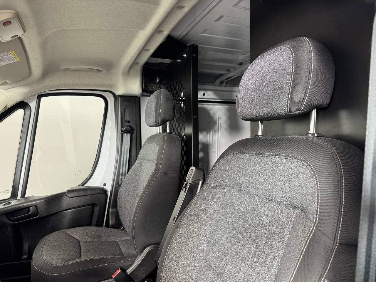 Used 2025 RAM ProMaster 2500 w/ U-Haul Equipment Group FWD image 10