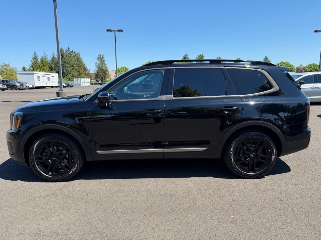 Used 2023 Kia Telluride EX X-Line AWD/4WD image 5