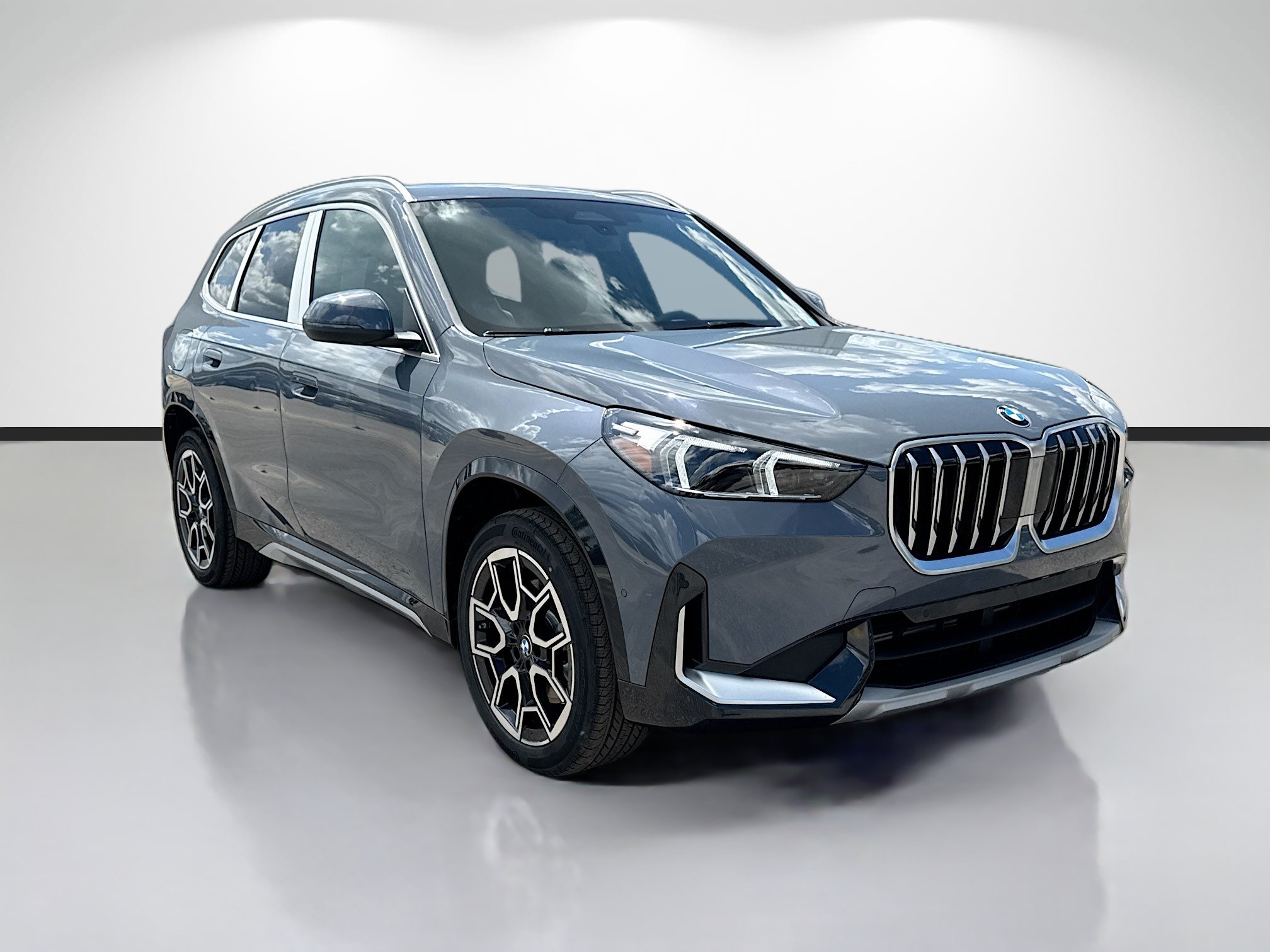 New 2026 BMW X1 xDrive28i w/ Convenience Package AWD/4WD image 1