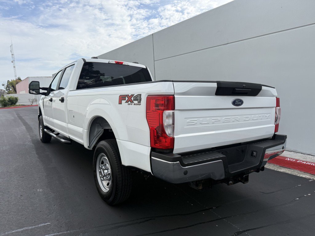 Used 2022 Ford F250 XL w/ Power Equipment Group AWD/4WD image 4