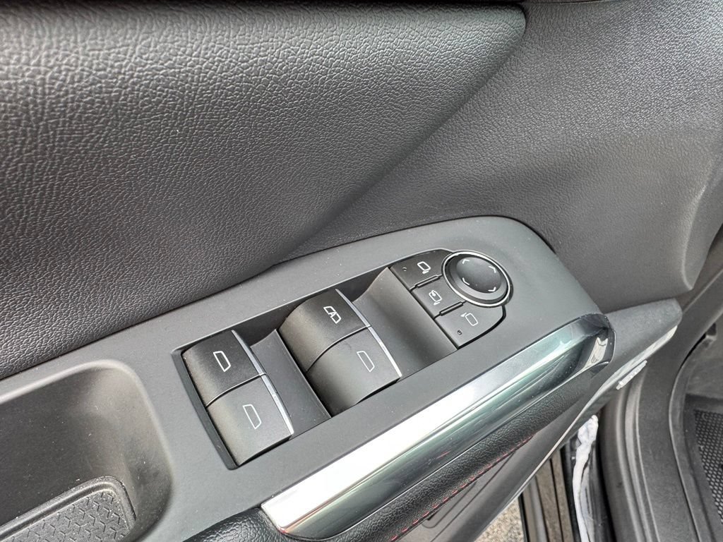 Certified 2024 Chevrolet Traverse RS AWD/4WD image 13