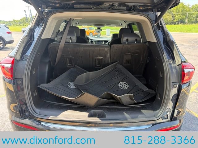 Used 2020 Buick Enclave Premium w/ Surround and Sites Package AWD/4WD image 27