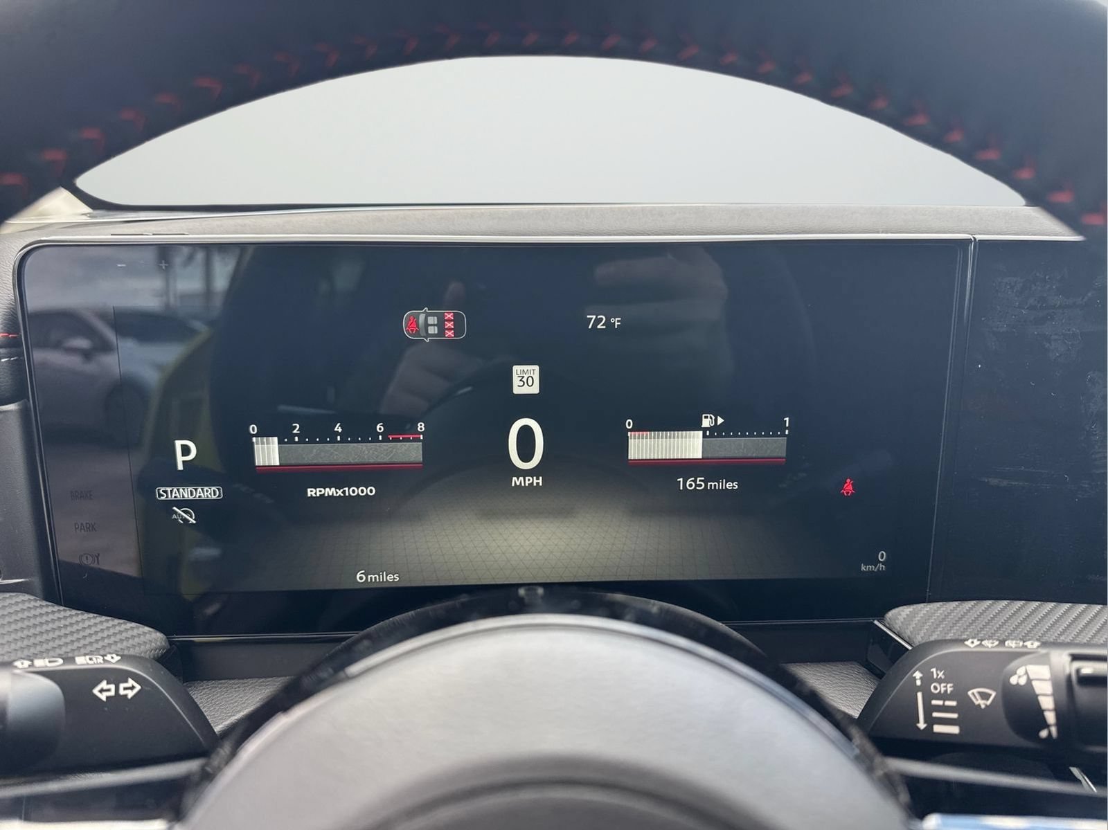New 2026 Nissan Kicks SR w/ SR Premium Package FWD image 17