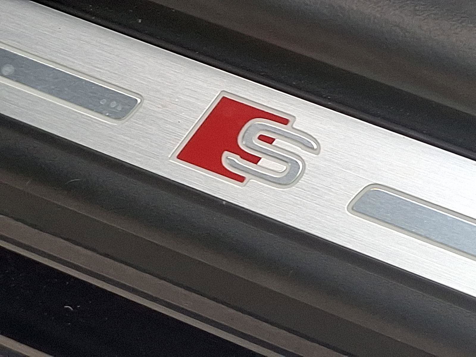 Certified 2025 Audi Q8 Premium Plus w/ Premium Plus Package image 30