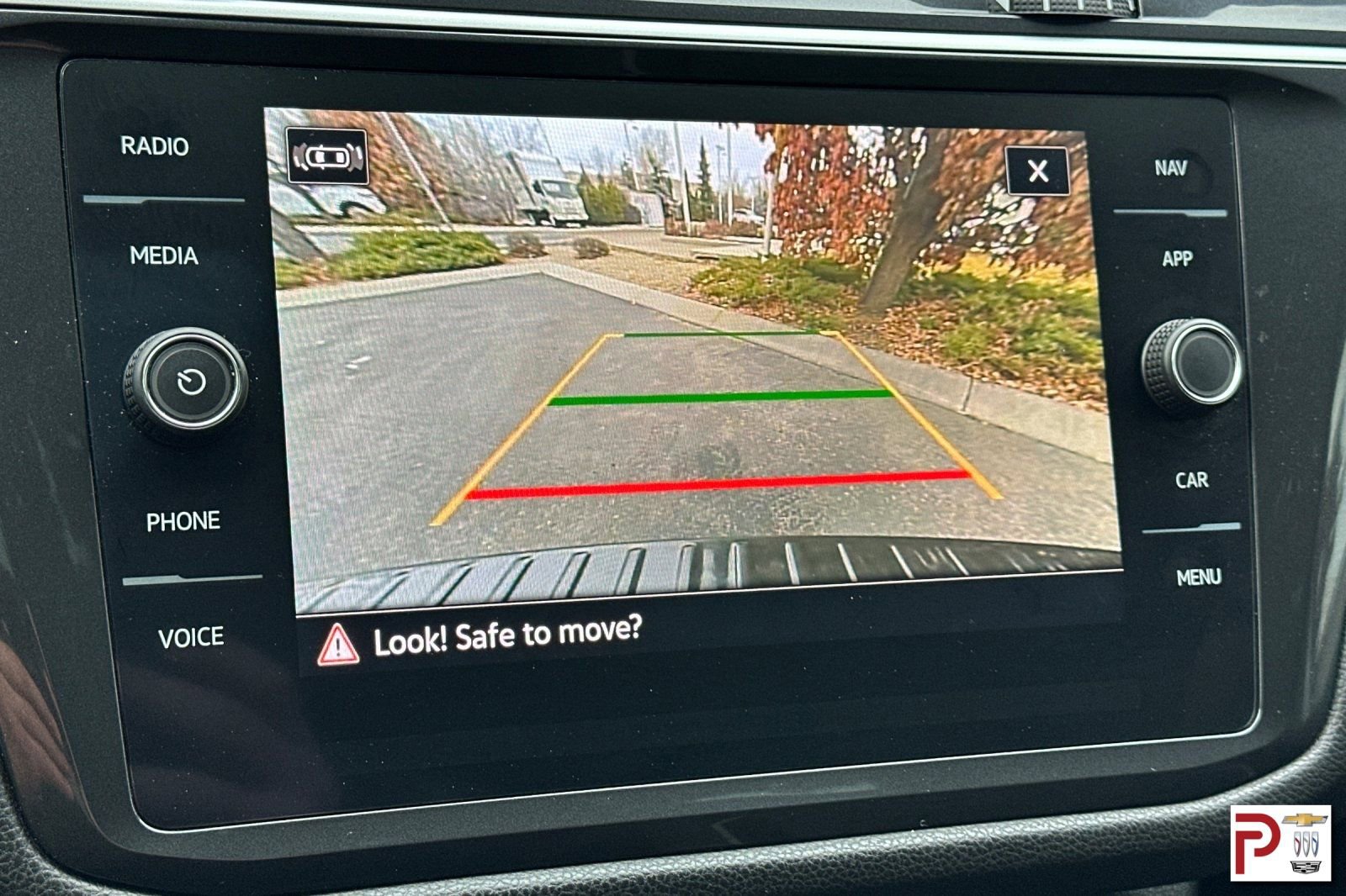 Used 2024 Volkswagen Tiguan SEL R-Line image 26