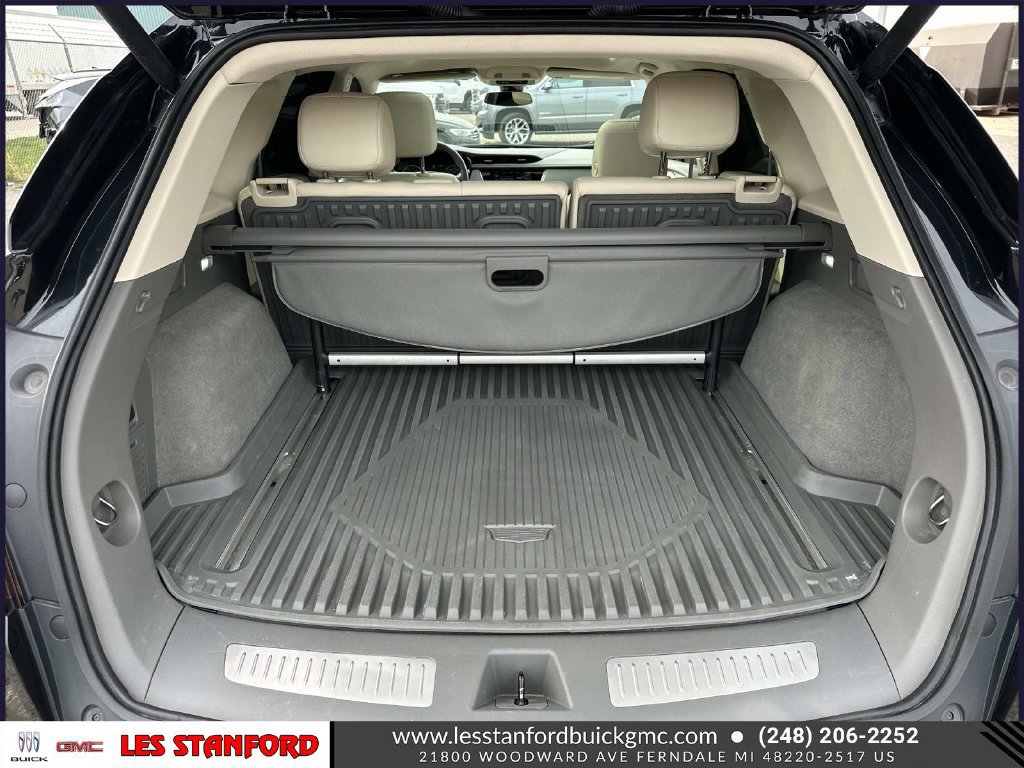 Certified 2022 Cadillac XT5 Premium Luxury AWD/4WD image 11