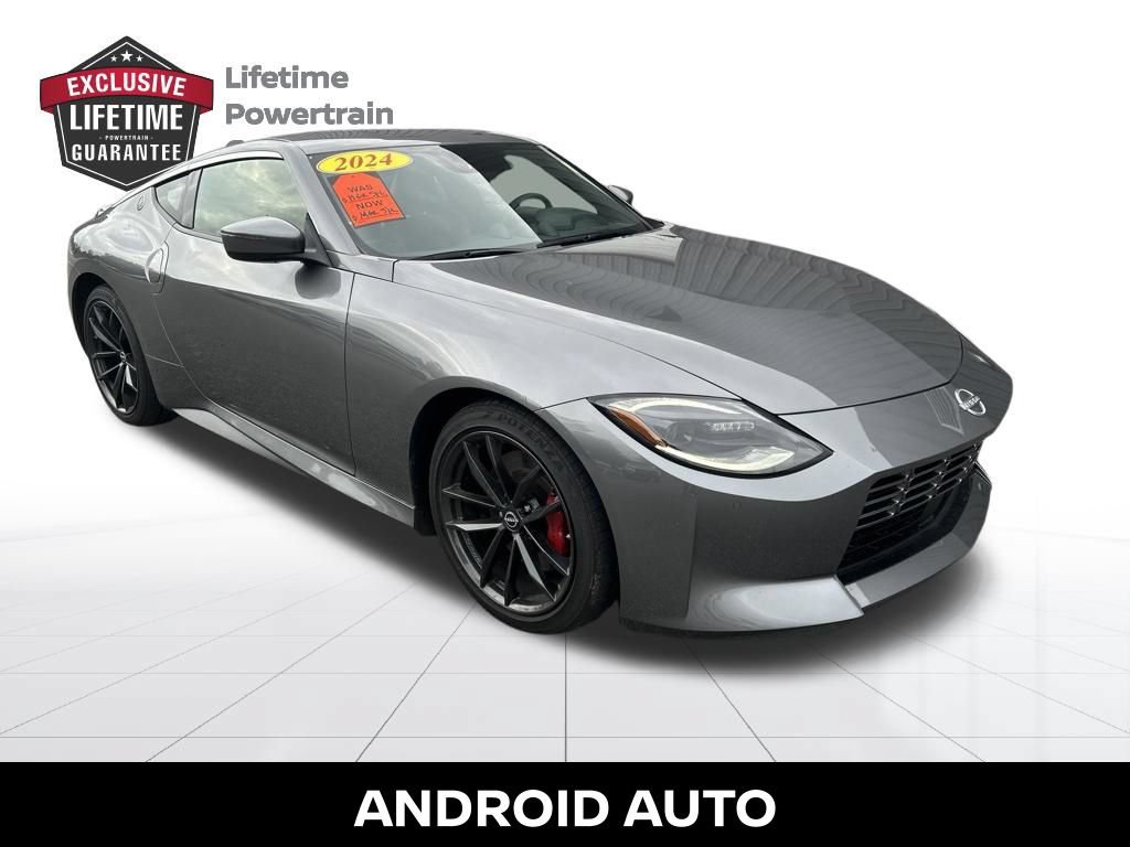 Certified 2024 Nissan Z Performance w/ Floor Mat Package RWD image 9