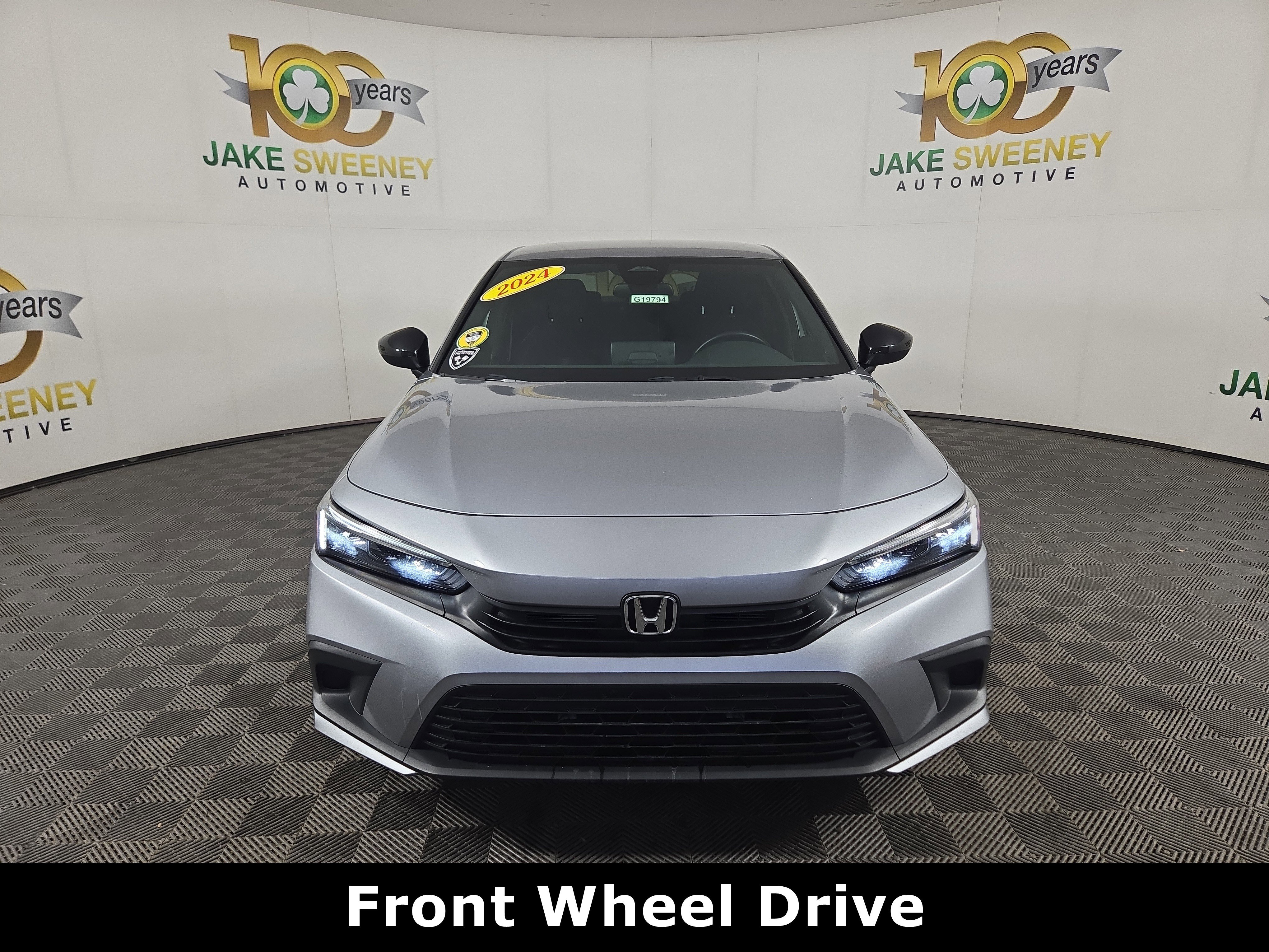 Used 2024 Honda Civic Sport image 2