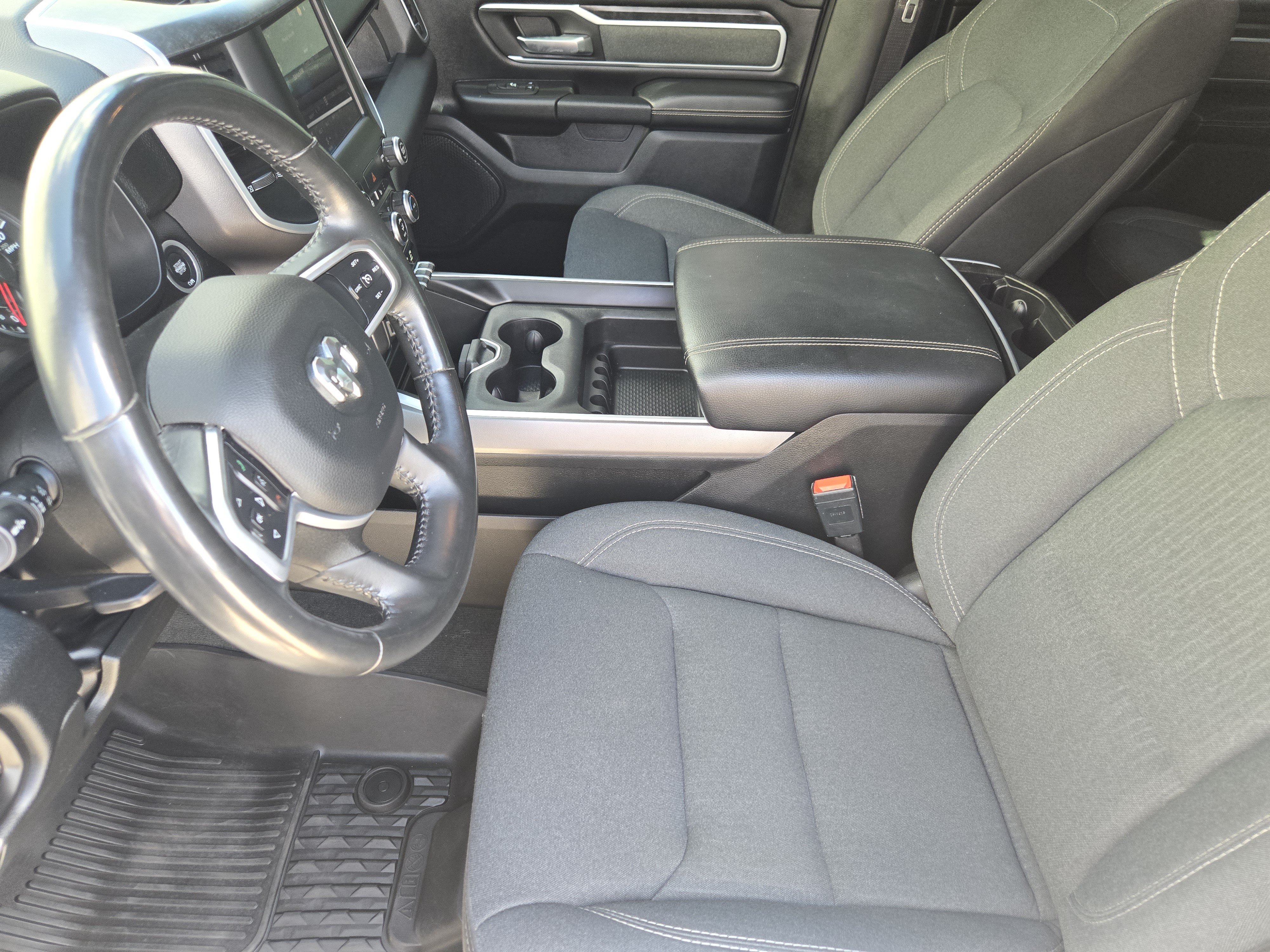 Used 2022 RAM 1500 Big Horn AWD/4WD image 15