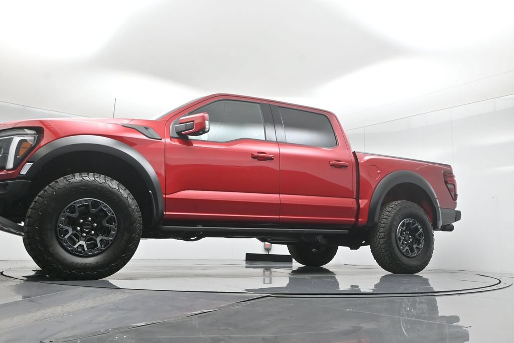 Used 2025 Ford F150 Raptor w/ Equipment Group 803A Raptor R AWD/4WD image 7
