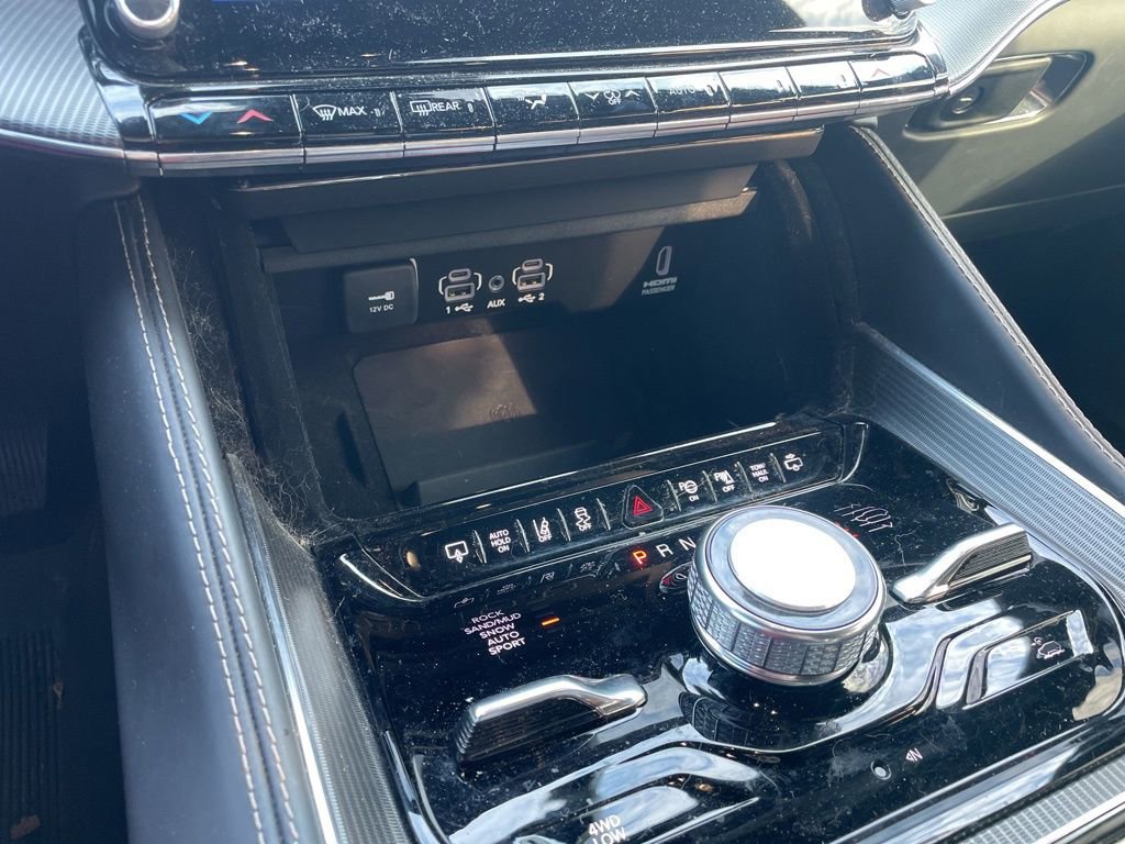 Used 2022 Jeep Grand Wagoneer Series II image 28