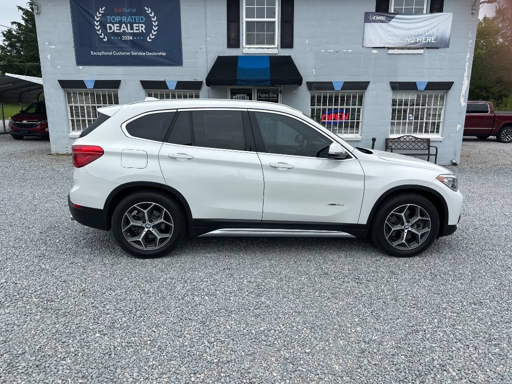 Used 2018 BMW X1 xDrive28i AWD/4WD image 2