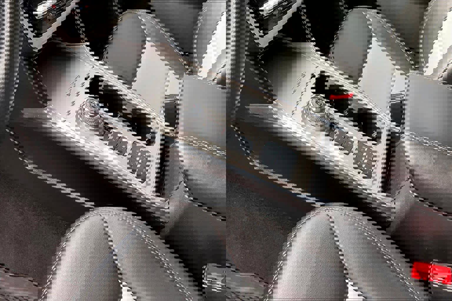 Used 2023 Ford Explorer XLT w/ Equipment Group 202A image 16