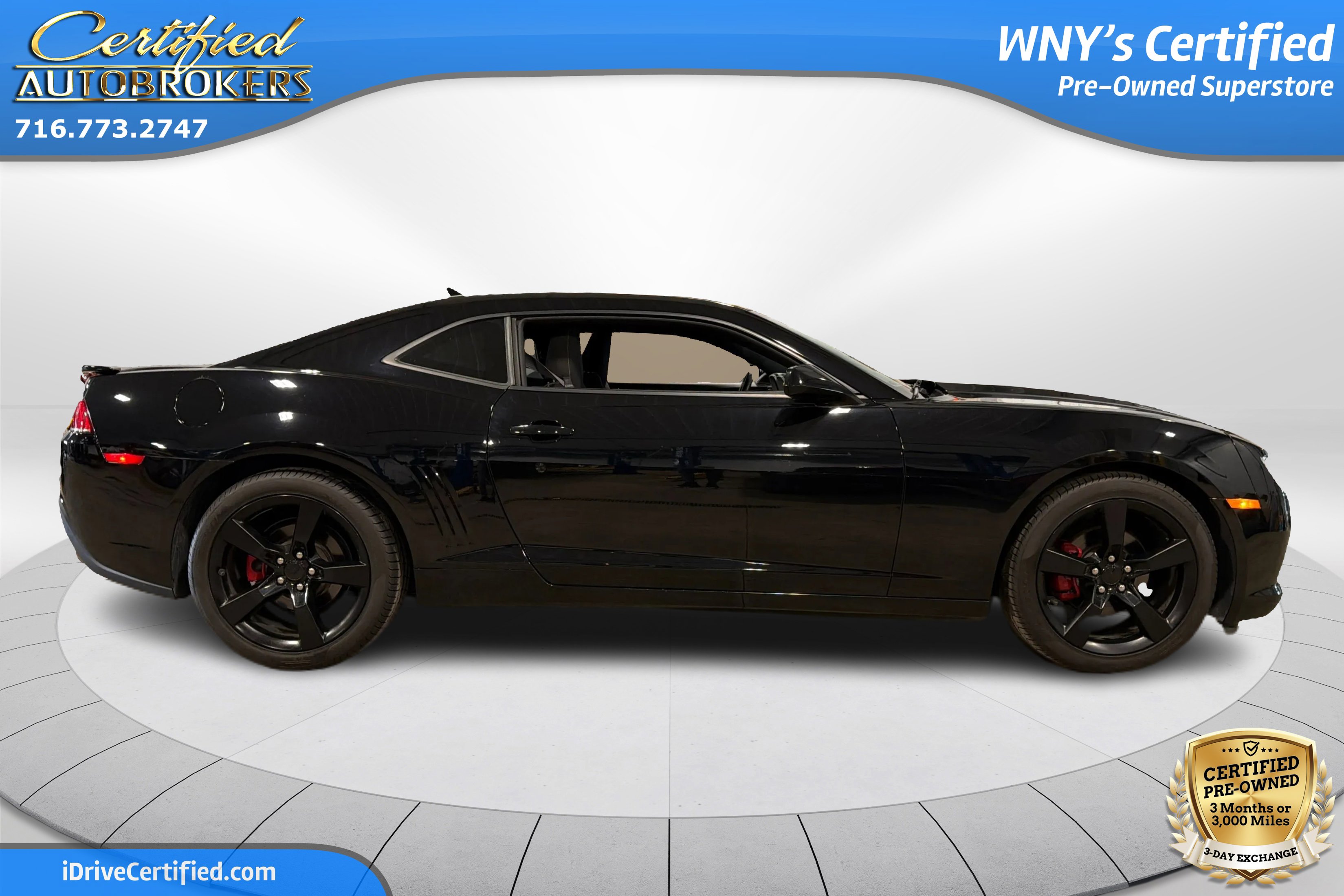 Used 2015 Chevrolet Camaro LT RWD image 4