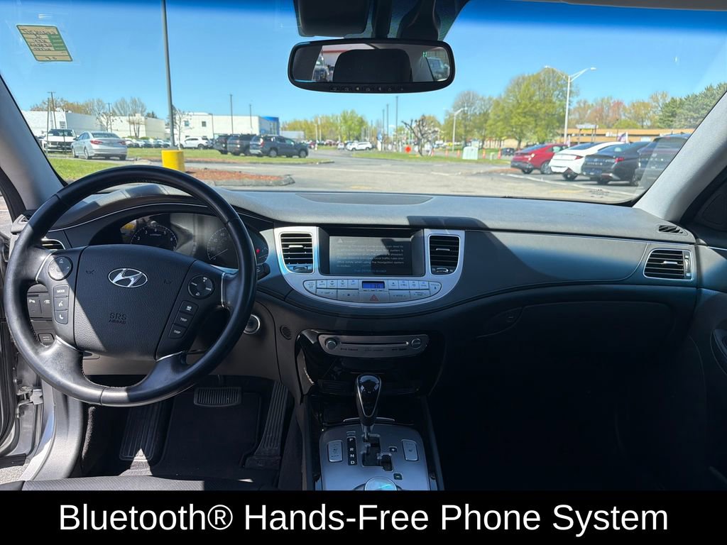 Used 2012 Hyundai Genesis 3.8 w/ Premium Pkg RWD image 15