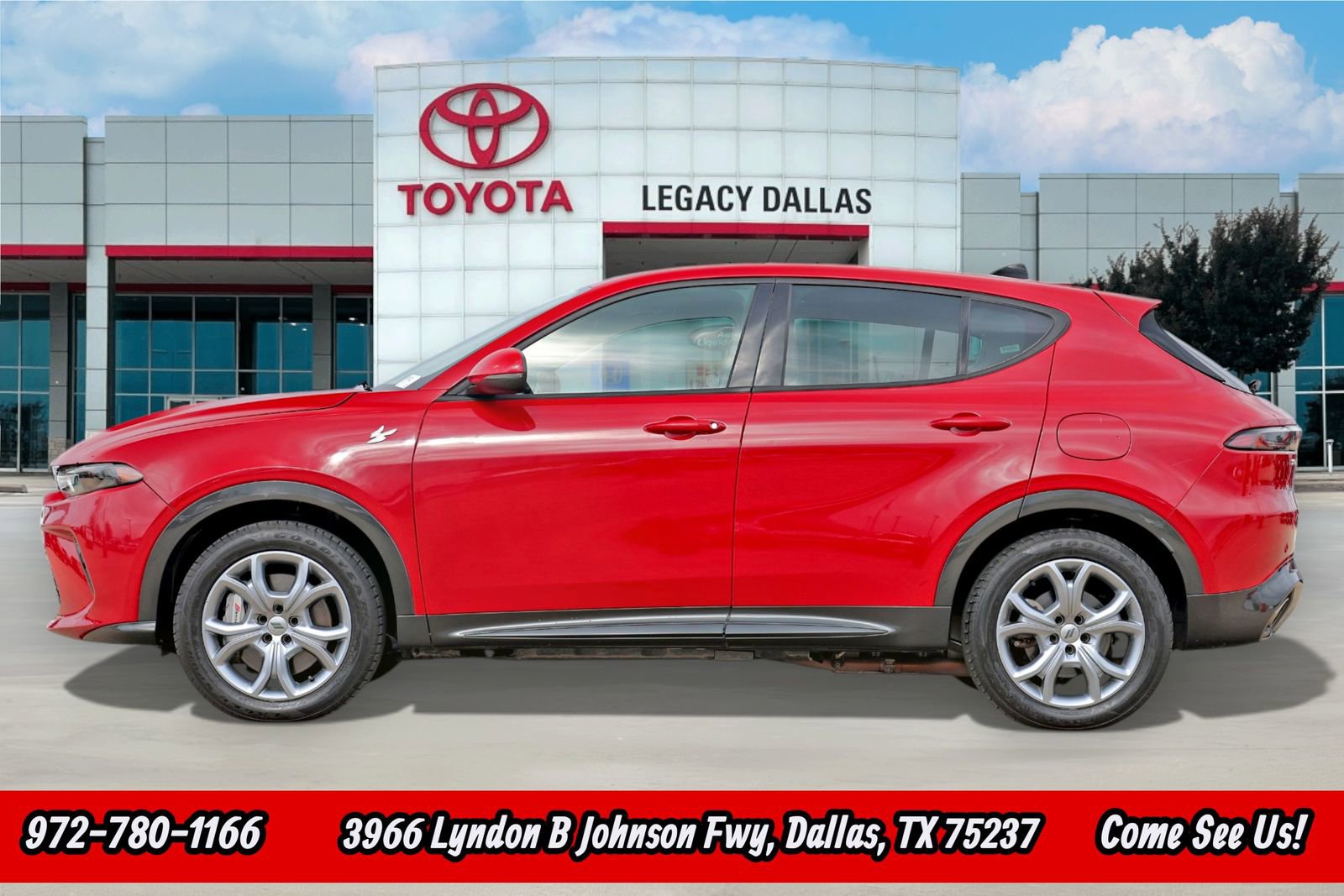 Used 2024 Dodge Hornet R/T image 7