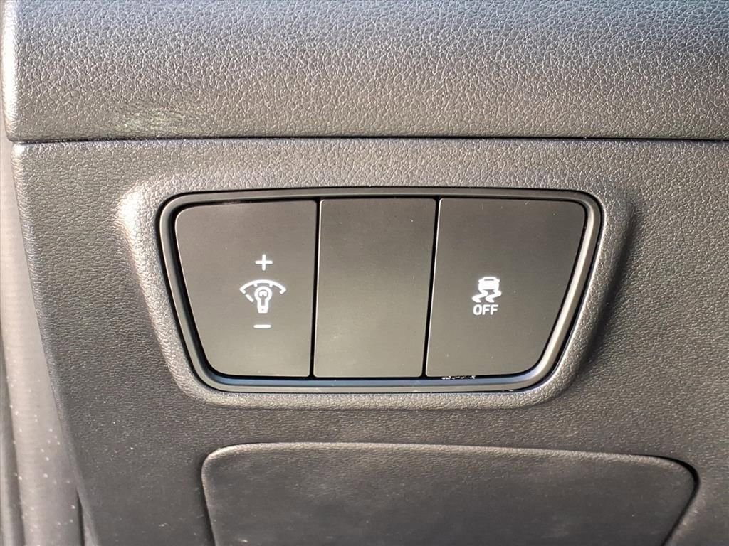 Used 2022 Hyundai Tucson SEL w/ Cargo Package image 13