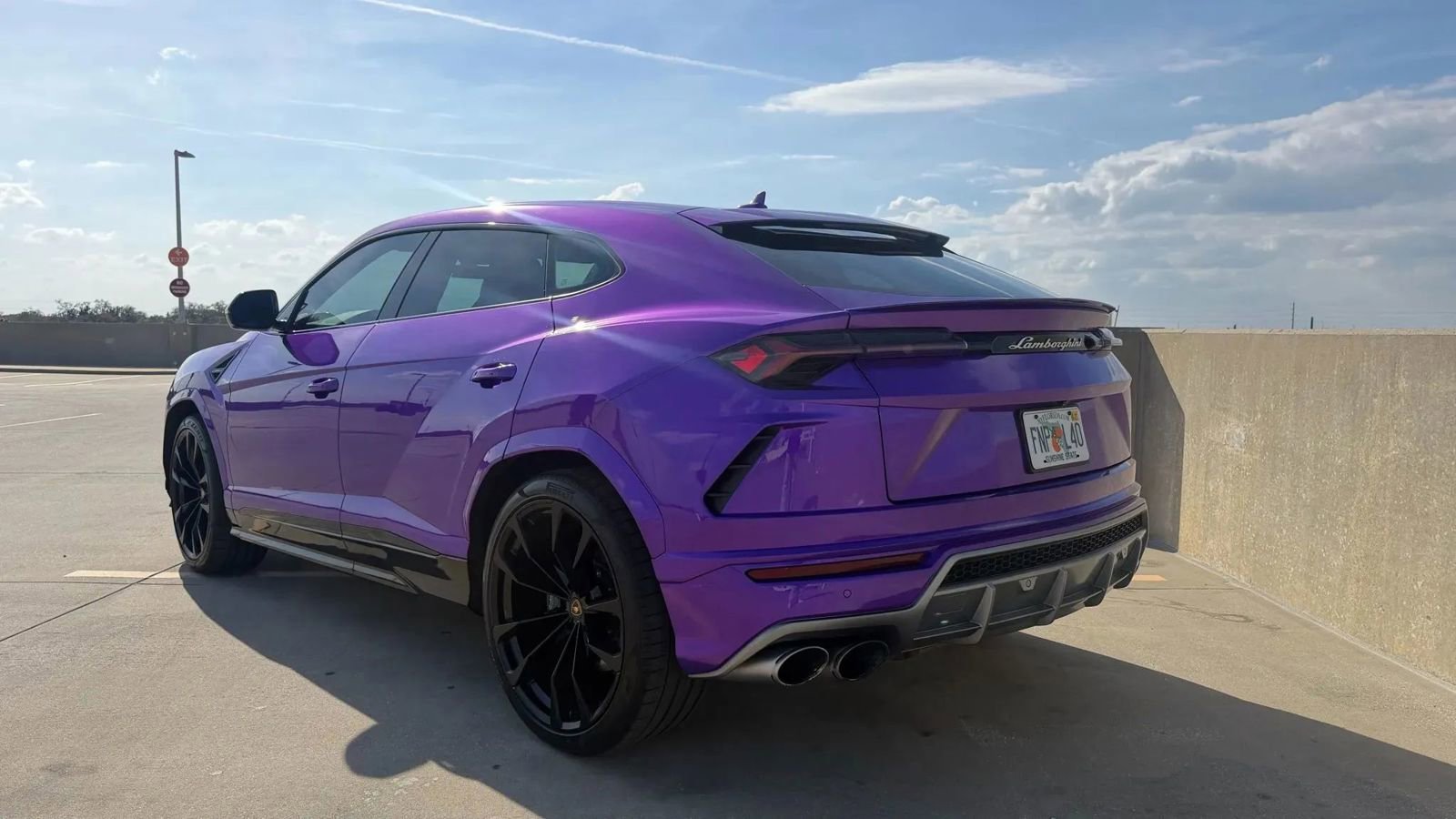 Used 2021 Lamborghini Urus image 5