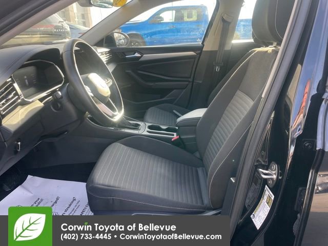 Used 2025 Volkswagen Jetta S image 17