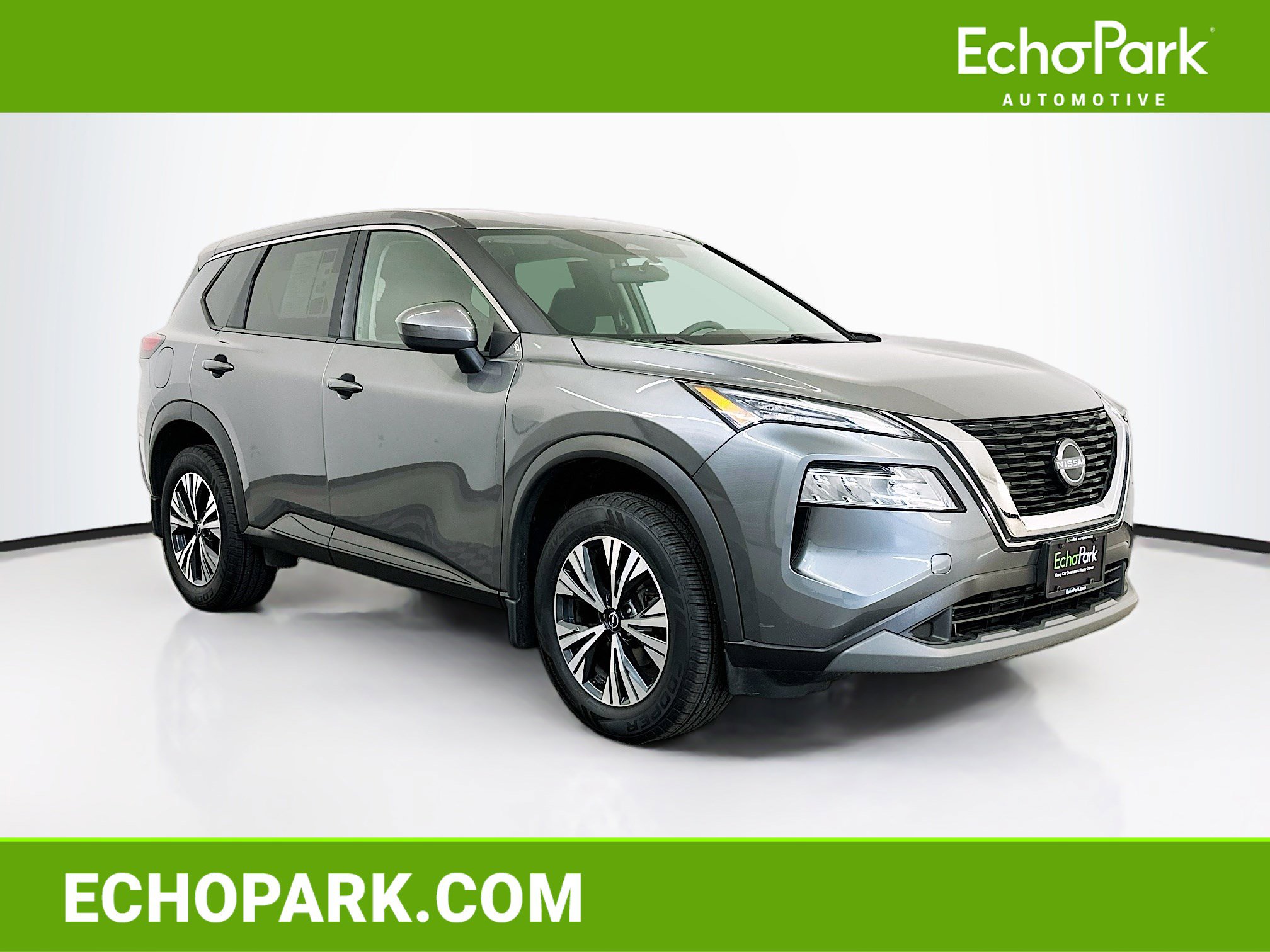 Used 2023 Nissan Rogue SV image 1