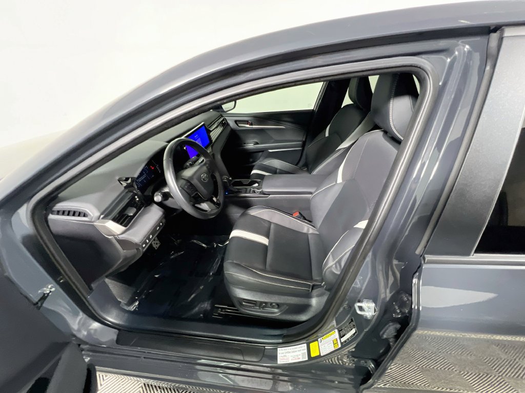 Used 2025 Toyota Camry SE w/ Multimedia Upgrade Package FWD image 12