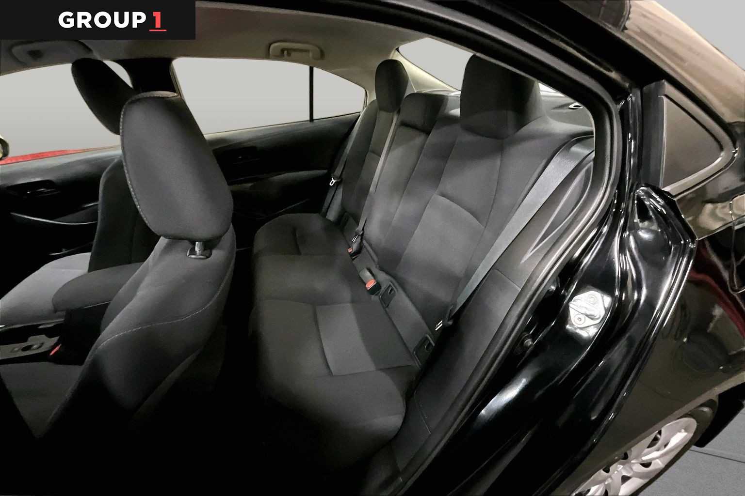 Certified 2025 Toyota Corolla LE FWD image 21