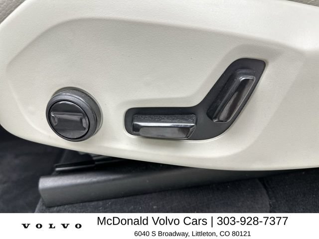 Certified 2023 Volvo XC90 B6 Core w/ Protection Package Premier AWD/4WD image 12
