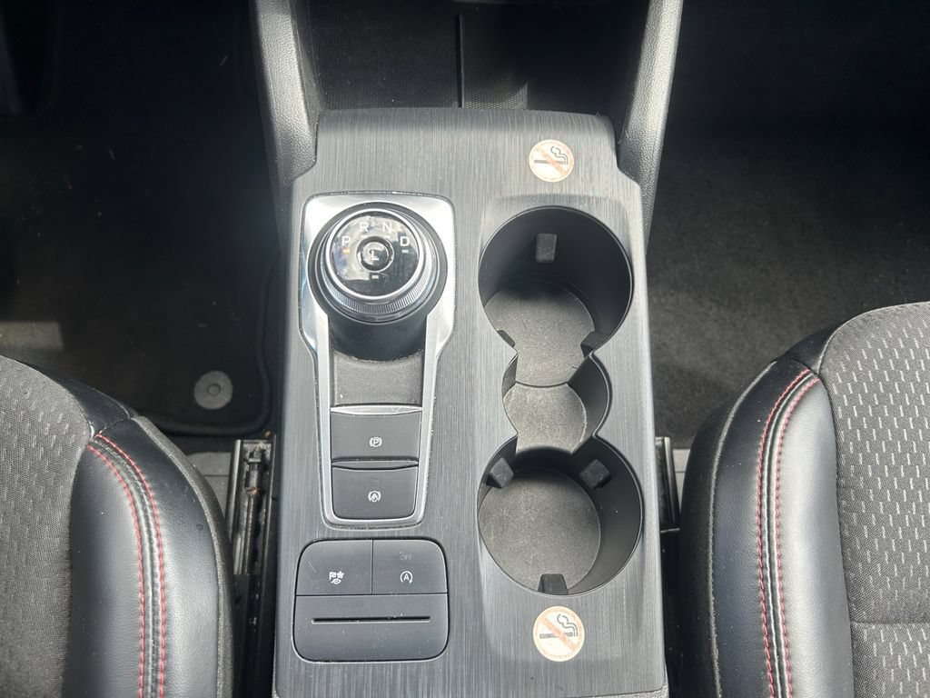 Used 2025 Ford Escape ST-Line Select AWD/4WD image 24