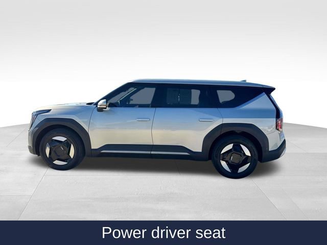 Used 2024 Kia EV9 Light Long Range image 6