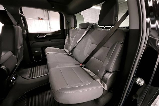 Used 2026 Chevrolet Silverado 1500 LT AWD/4WD image 24