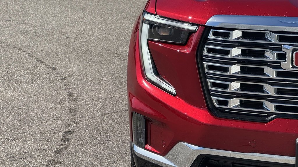 Used 2025 GMC Acadia Denali w/ Super Cruise Package image 7