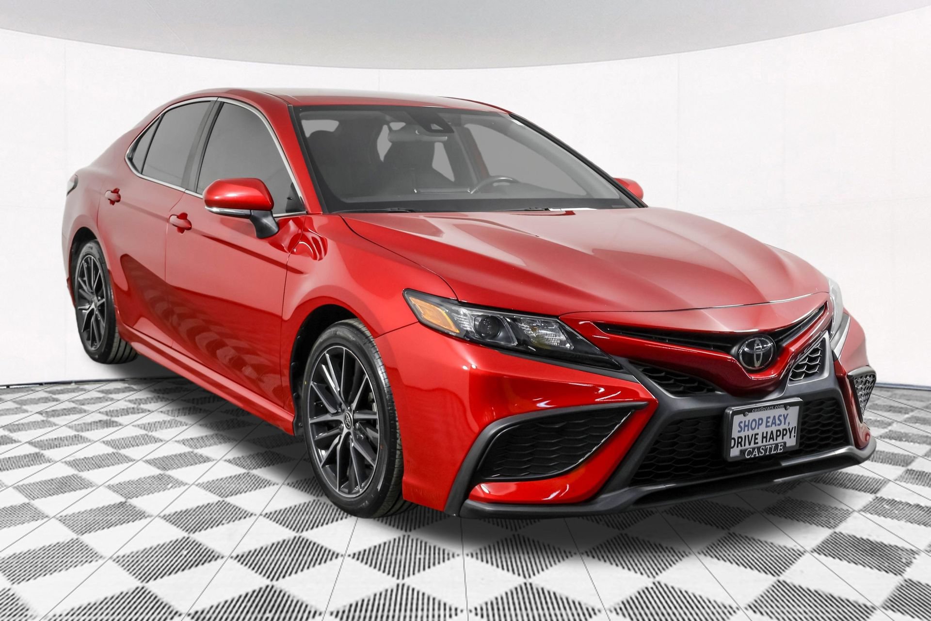 Used 2023 Toyota Camry SE FWD image 11