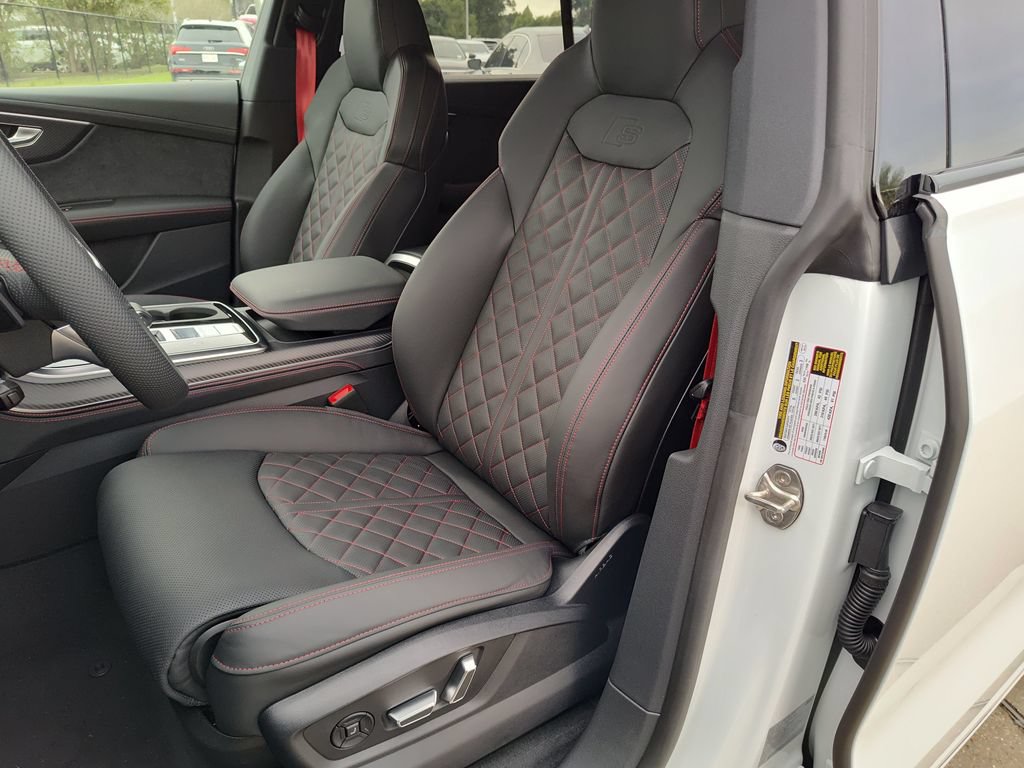 New 2027 Audi Q8 Prestige AWD/4WD image 7