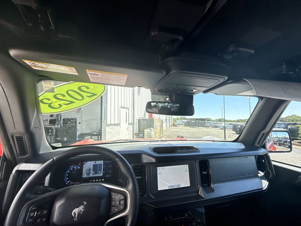 Used 2023 Ford Bronco Outer Banks AWD/4WD image 27