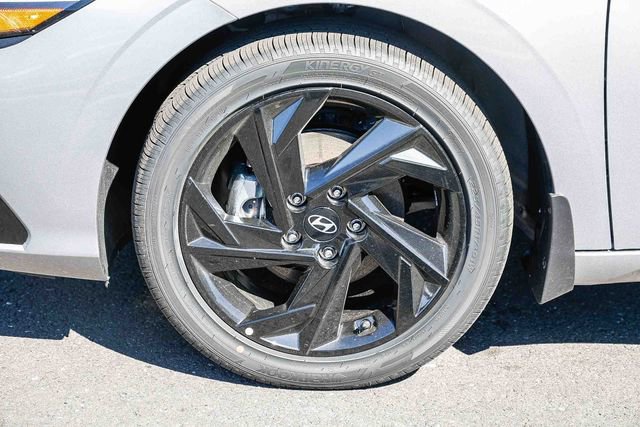 New 2026 Hyundai Elantra SEL Sport Premium FWD image 11