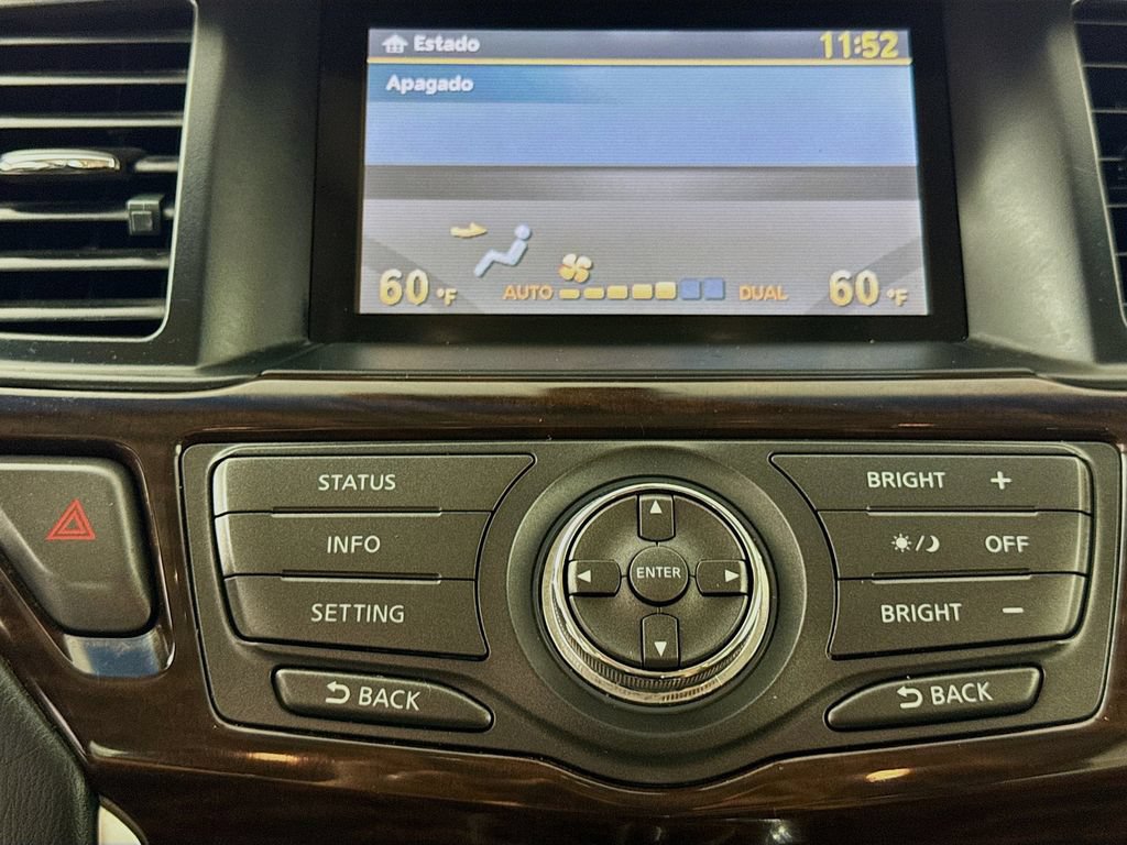 Used 2013 Nissan Pathfinder SL FWD image 18