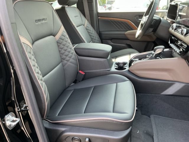 New 2026 GMC Canyon Denali AWD/4WD image 18