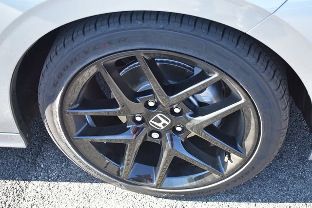 Used 2025 Honda Civic Sport image 11