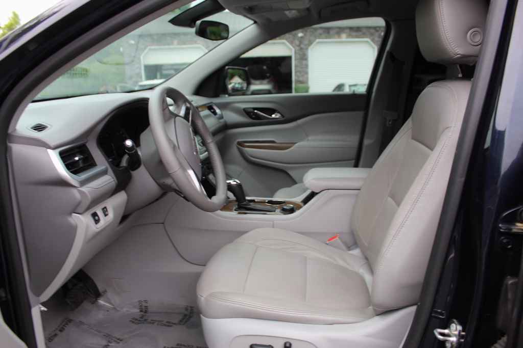 Used 2017 GMC Acadia SLE FWD image 23