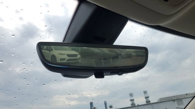 Used 2024 Buick Enclave Avenir w/ Trailering Package, 5000 lbs. AWD/4WD image 9