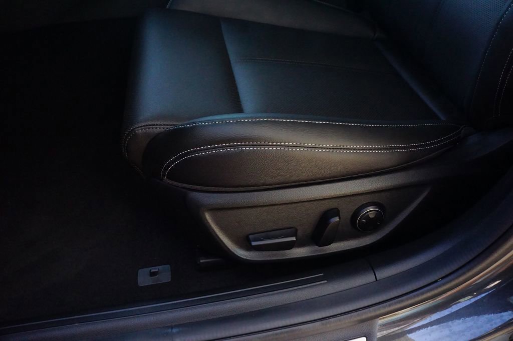 Certified 2026 Genesis G70 2.5T image 16