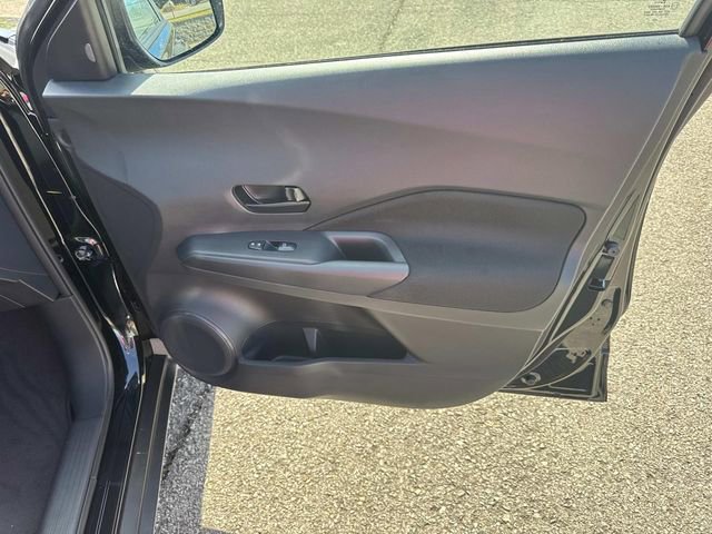 Certified 2025 Nissan Kicks Play S image 22