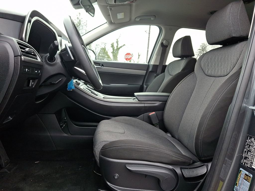 Used 2021 Hyundai Palisade SE w/ Cargo Package image 14