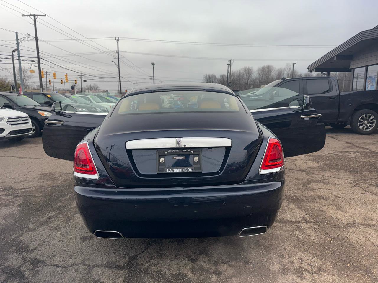 Used 2015 Rolls-Royce Wraith image 21