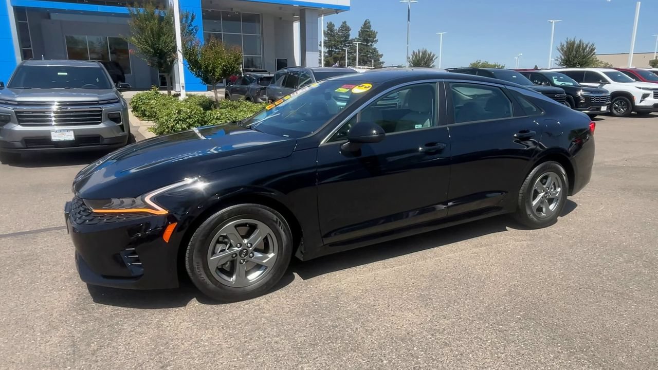 Used 2021 Kia K5 LXS FWD image 3
