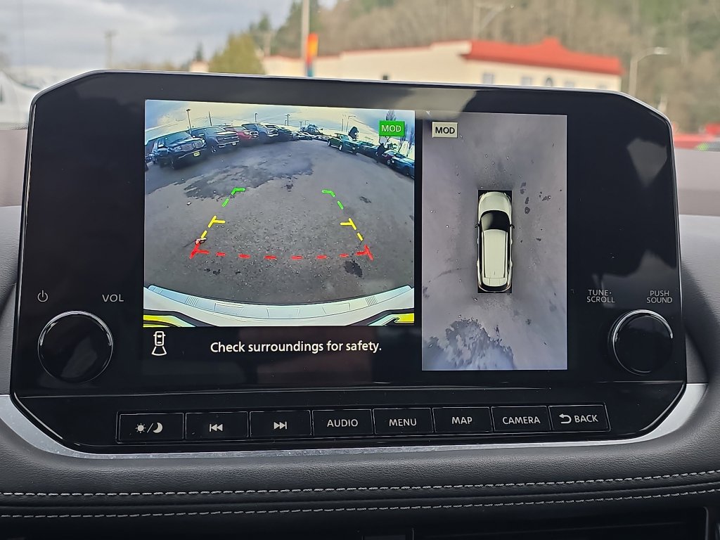 Used 2021 Nissan Rogue Platinum image 31