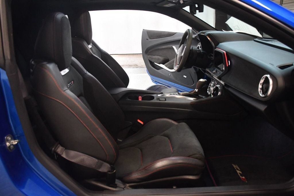 Used 2017 Chevrolet Camaro ZL1 RWD image 33